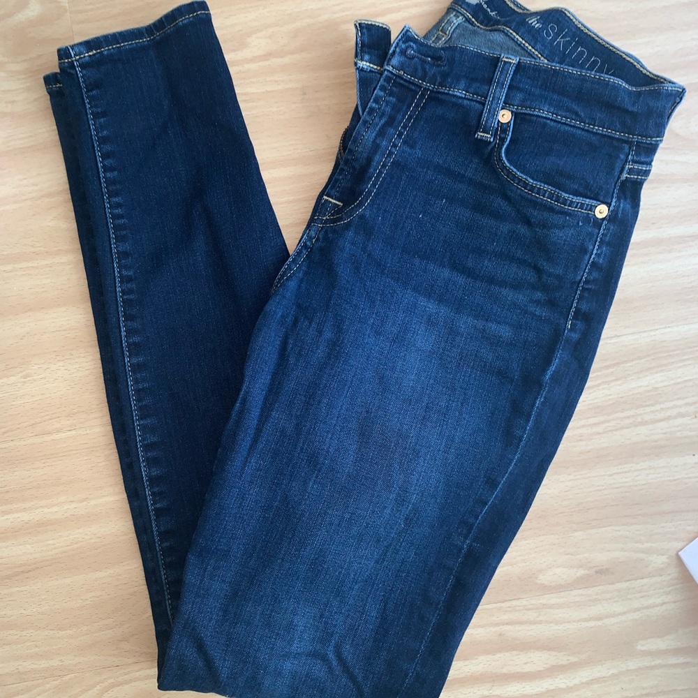 7 for all mankind “the skinny” jeans size 29